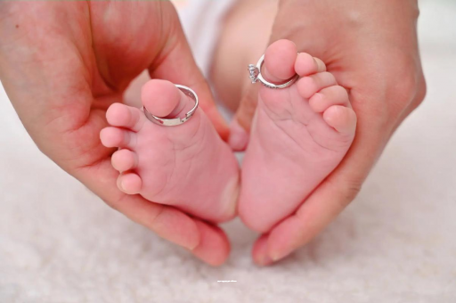 安吉宝宝睡觉频繁惊吓举手 安吉宝宝睡觉频繁惊吓举手